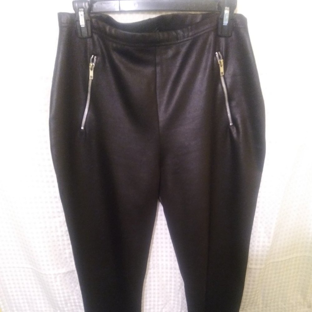Capsule Clothing UK,  Women's Ankle & Cropped Pants, Black, size 10